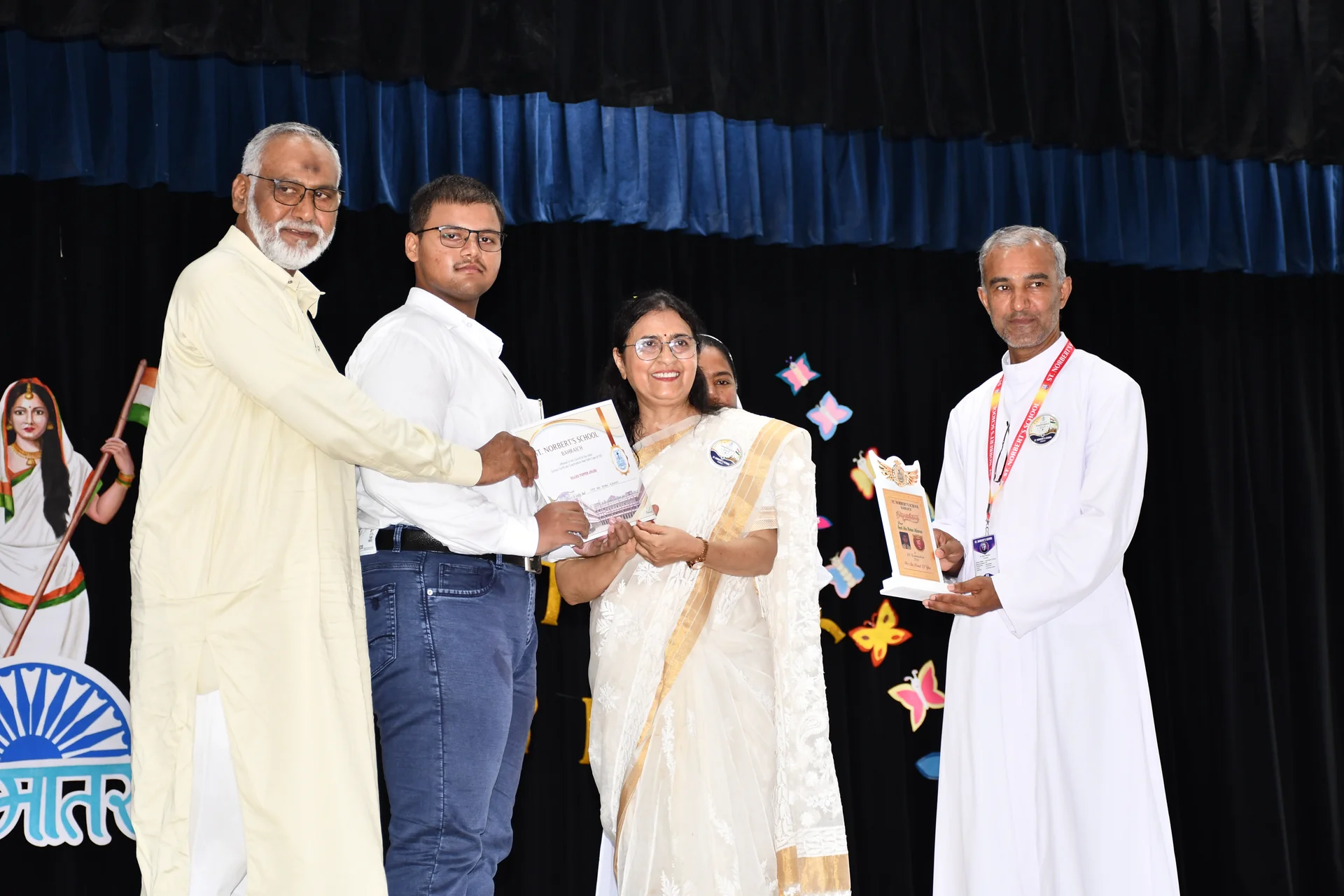 Independence Day (15 Aug) - Photo 12